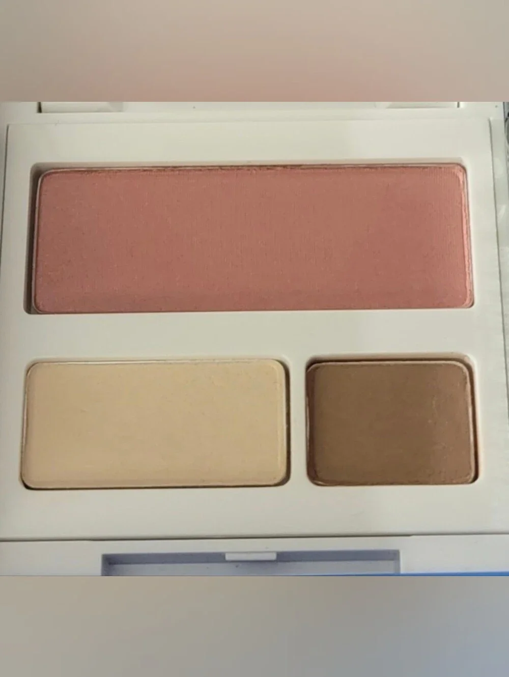 Clinique compact clinque